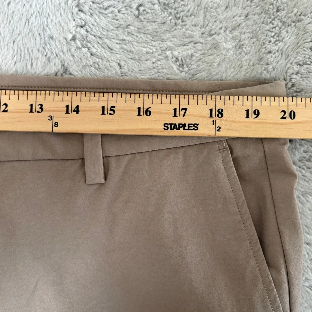 Vineyard Vines On The Go Pant Mens 38x30 Khaki Tan Performance Chino Stretch